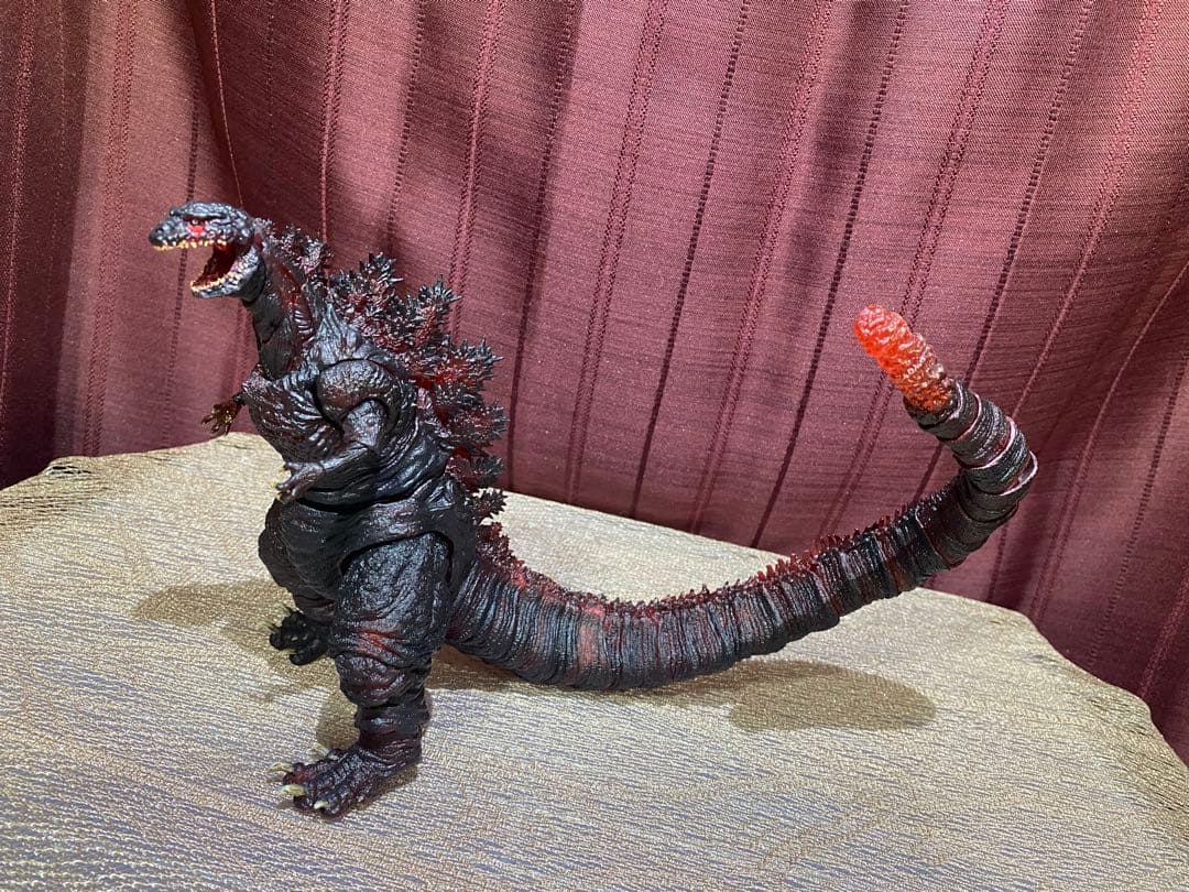 S.H.MonsterArts ゴジラ 2016 シン・ゴジラ 夜間戦闘ver