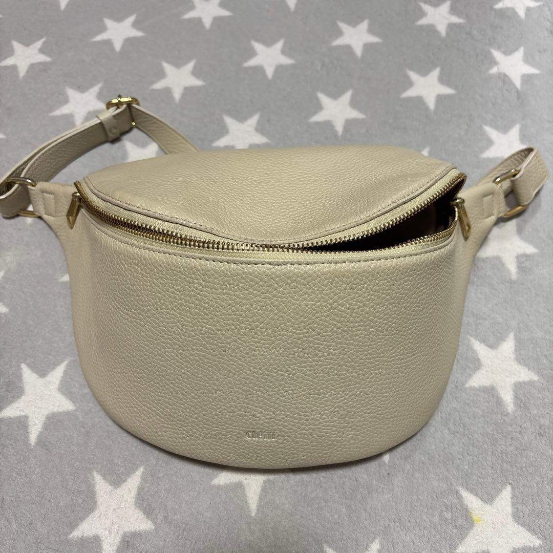 ch!iiibag レザー ボディバッグ