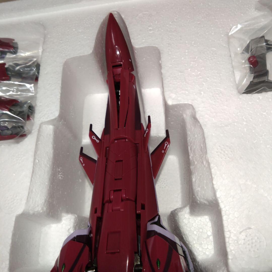 DX超合金 VF-27γ ルシファーバルキリー(ブレラ・スターン機)