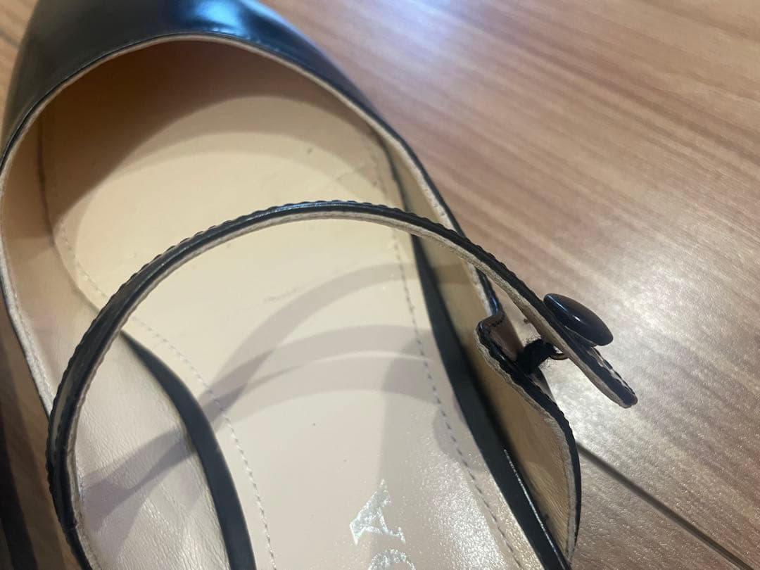 PRADA ブラック レザー ミュール