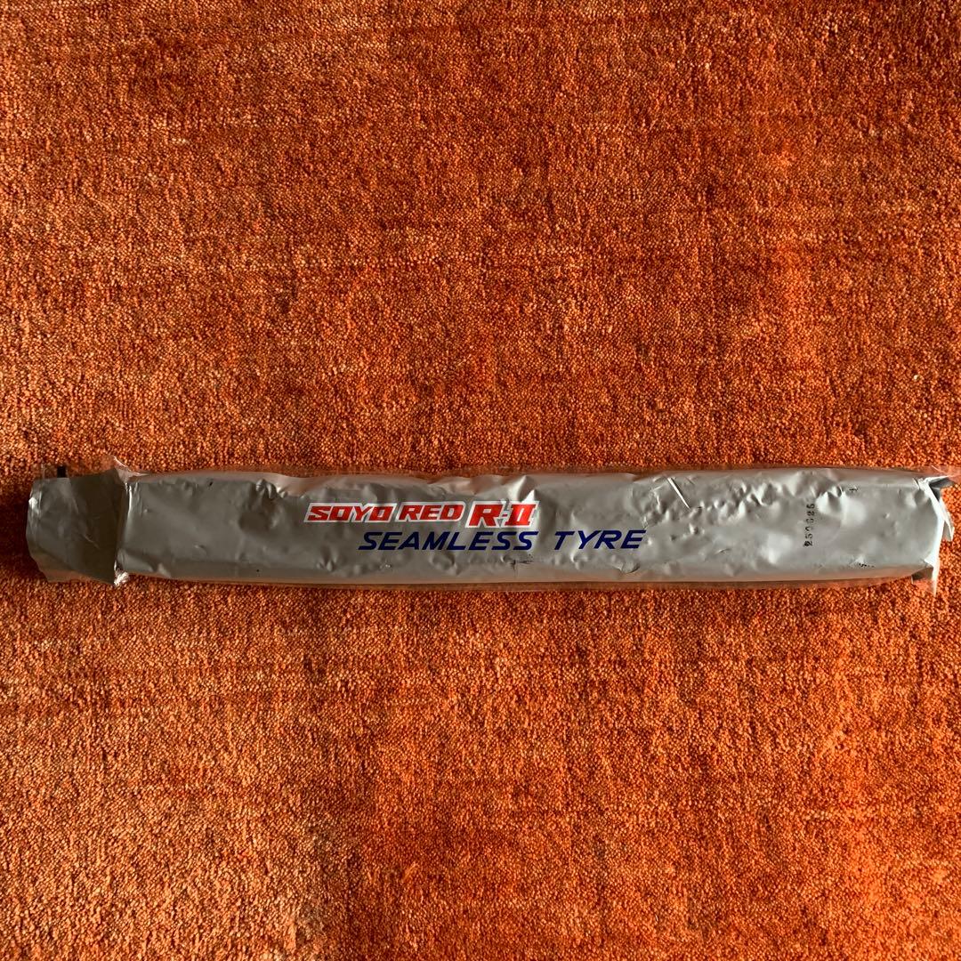 SOYO・レーシングシームレスタイヤ・トラック競輪用