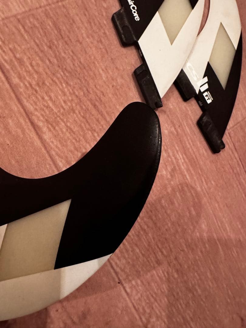 FCS II フィリペ・トレド（Filipe Toledo）シグネチャーモデル