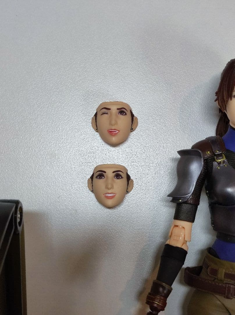 ファイナルファンタジーVII PLAY ARTS改 ジェシー 可動フィギュア