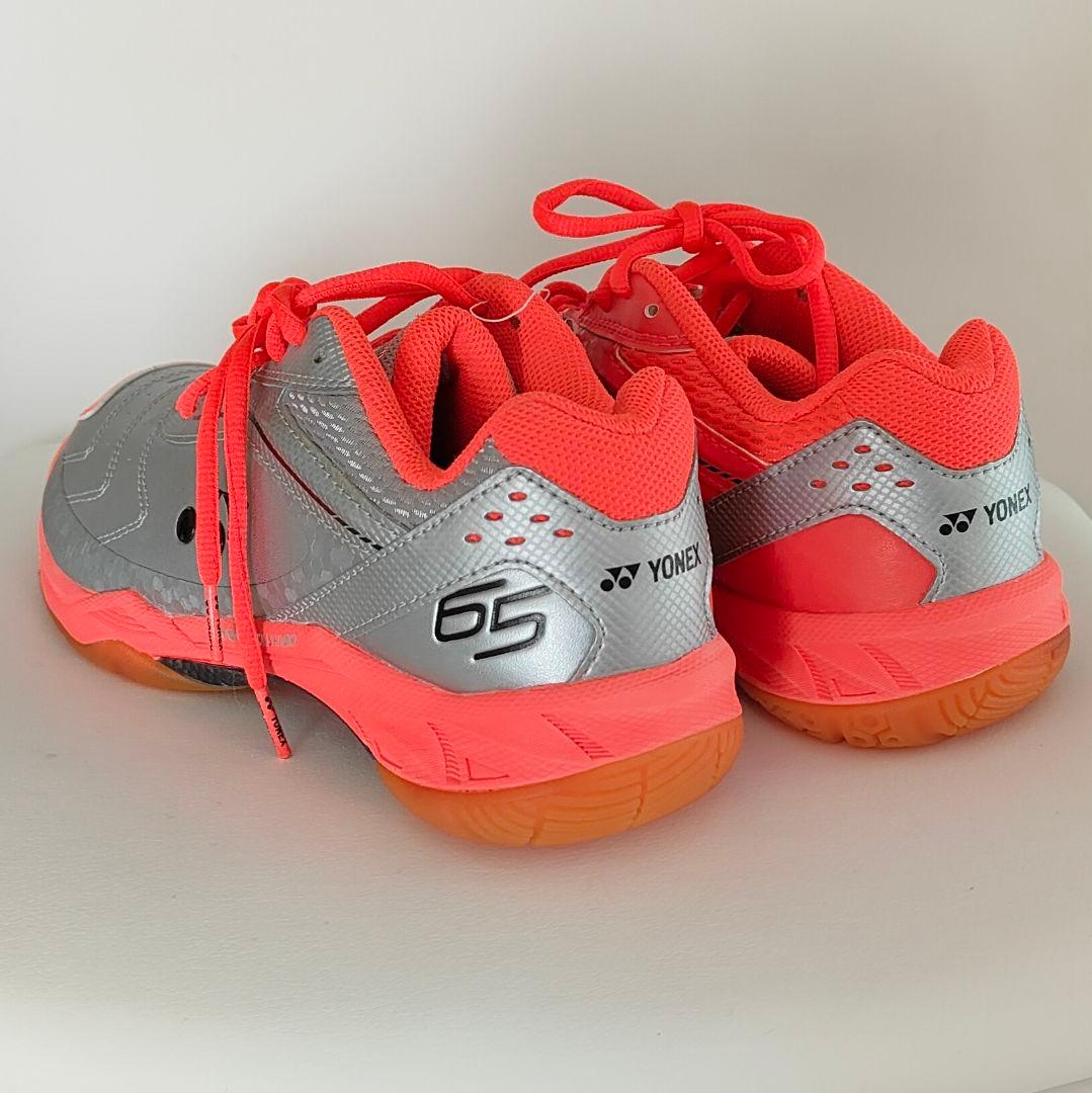 【タグ付未使用品】SHB-65　ヨネックス パワークッション65 25cm