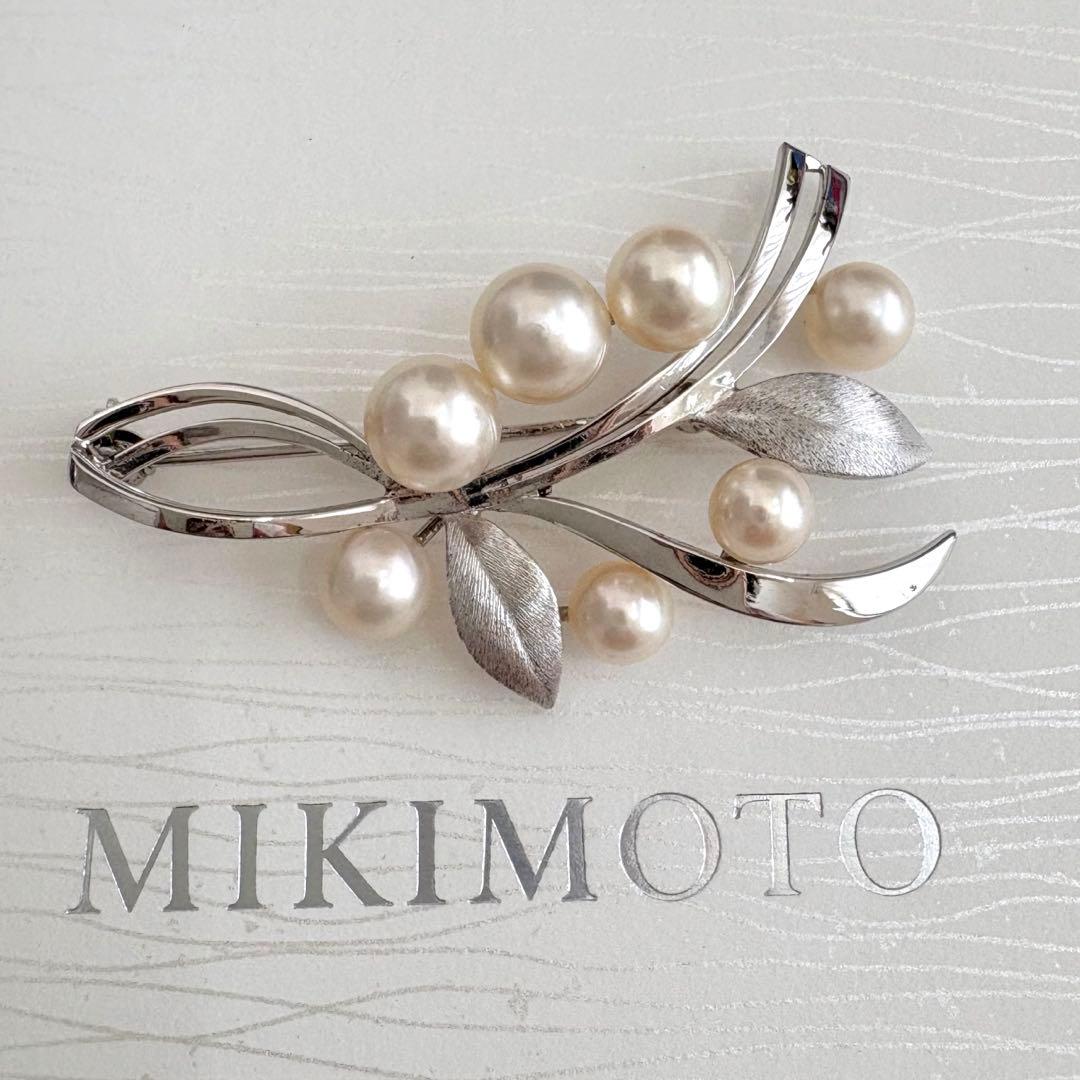 美品✨MIKIMOTO ブローチ あこや真珠 7珠 リーフM刻印 シルバー