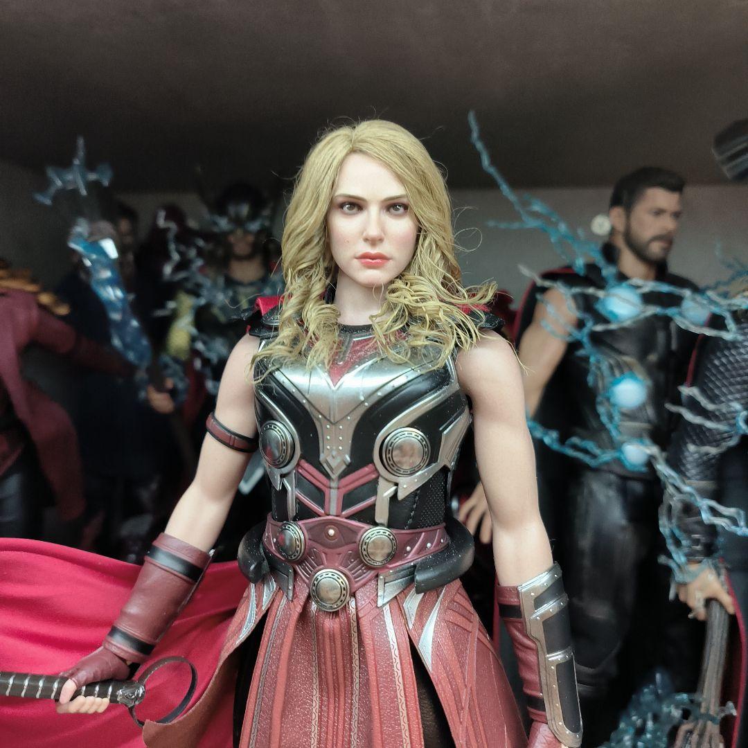 【ボーナスアクセサリー付き】HotToys マイティーソー