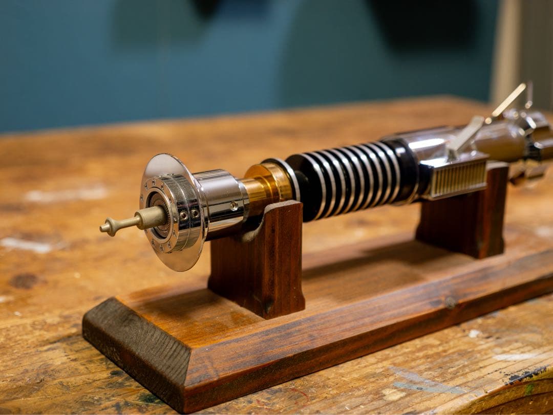 台座付き　ライトセーバー　レプリカ　ルークスカイウォーカー　スターウォーズ