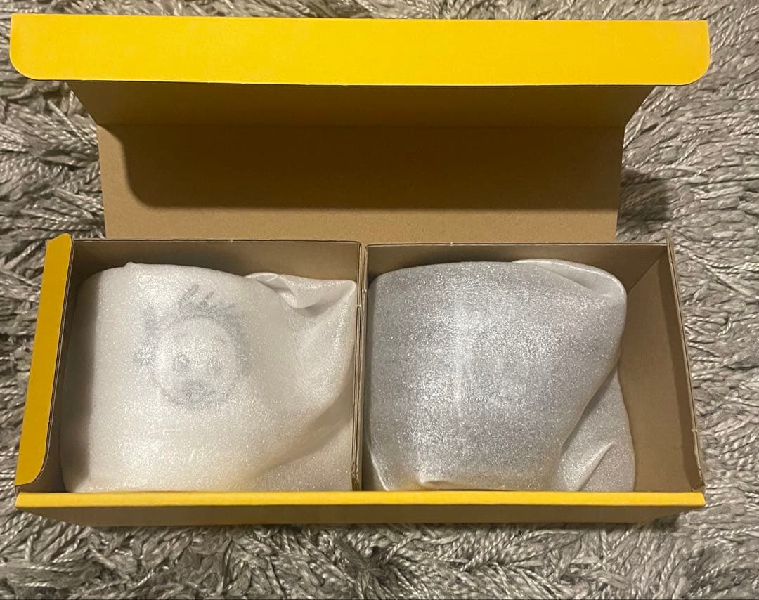 Mr.Childrenファンクラブ２０年目継続記念マグカップ