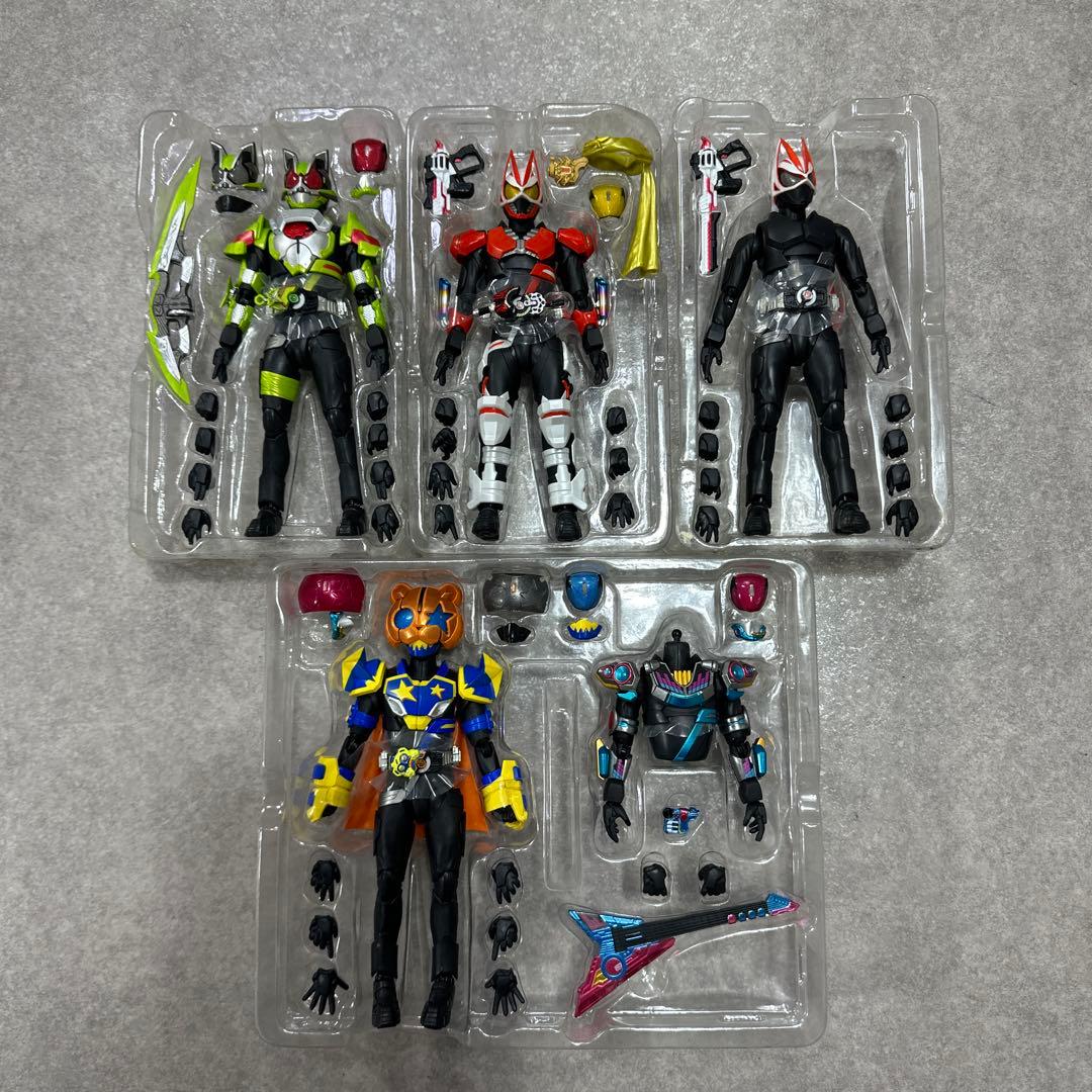 S.H.Figuarts 仮面ライダーギーツ タイクーン パンクジャック