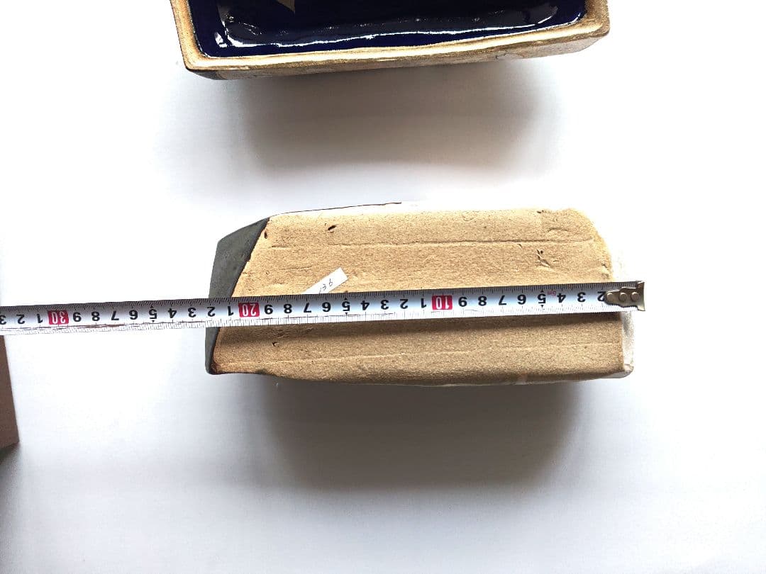 期間限定お値下げ中！！　新品未使用！！　島田恭子作　櫻　蓋物　布目金彩　益子焼