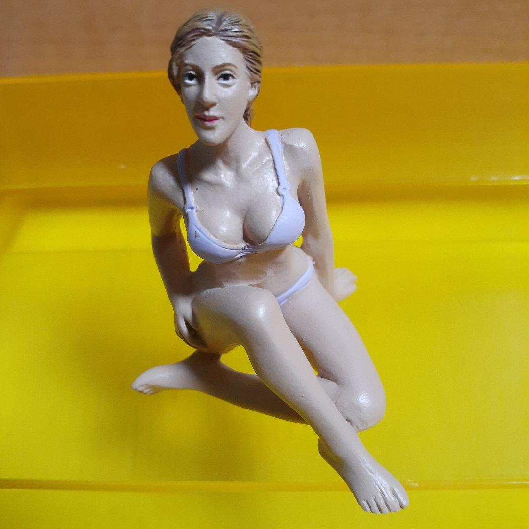 アメリカンジオラマフィギュア　1/18ビキニガール