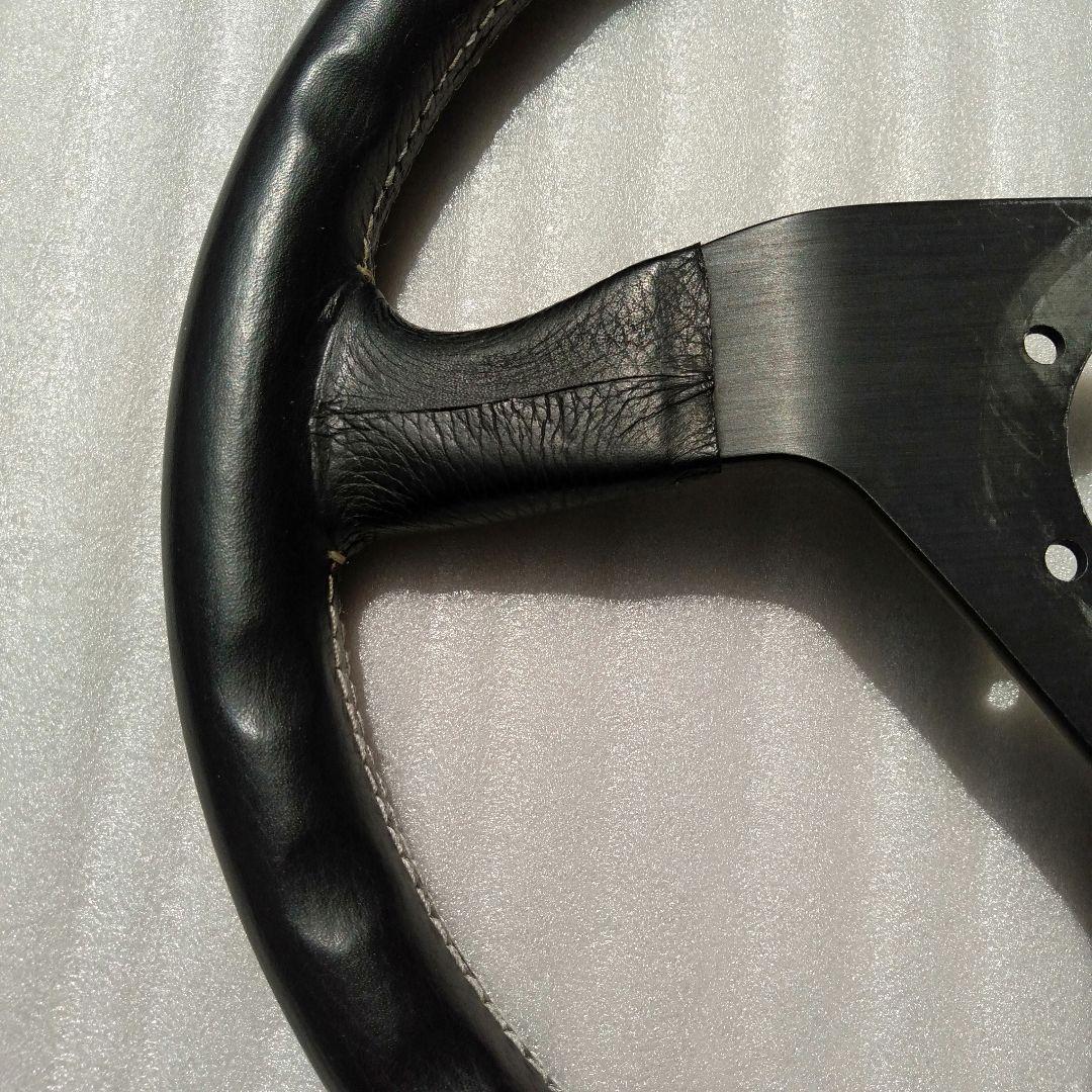 momoステアリング V35 KBA70068（ハンドル）