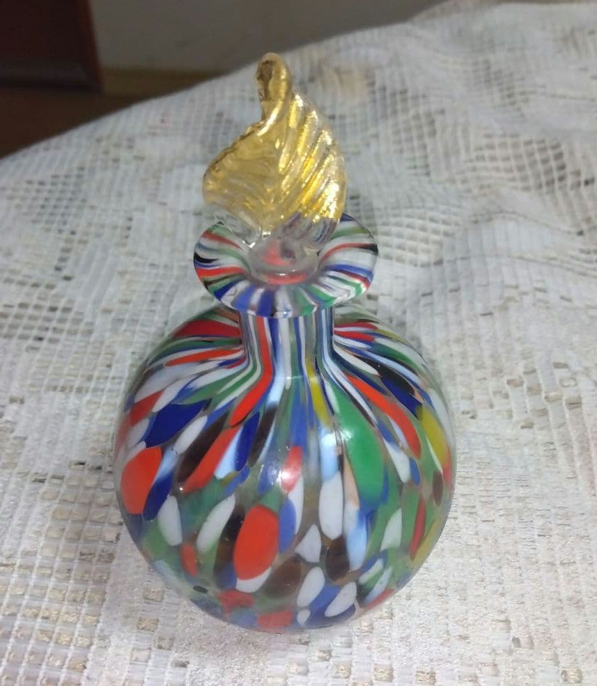 ベネチアングラス（ムラノガラス）の香水瓶（新品未使用）
