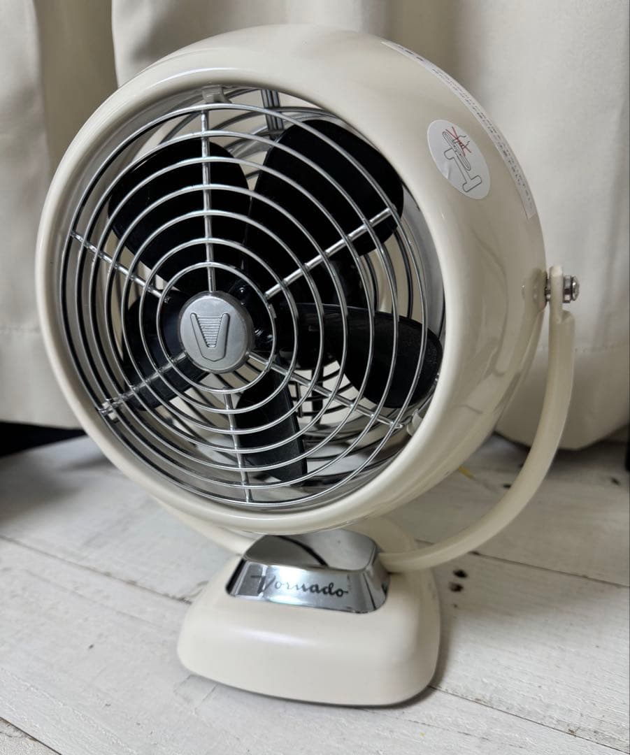 ボルネードサーキュレーター　ジュニア　ヴィンテージホワイト