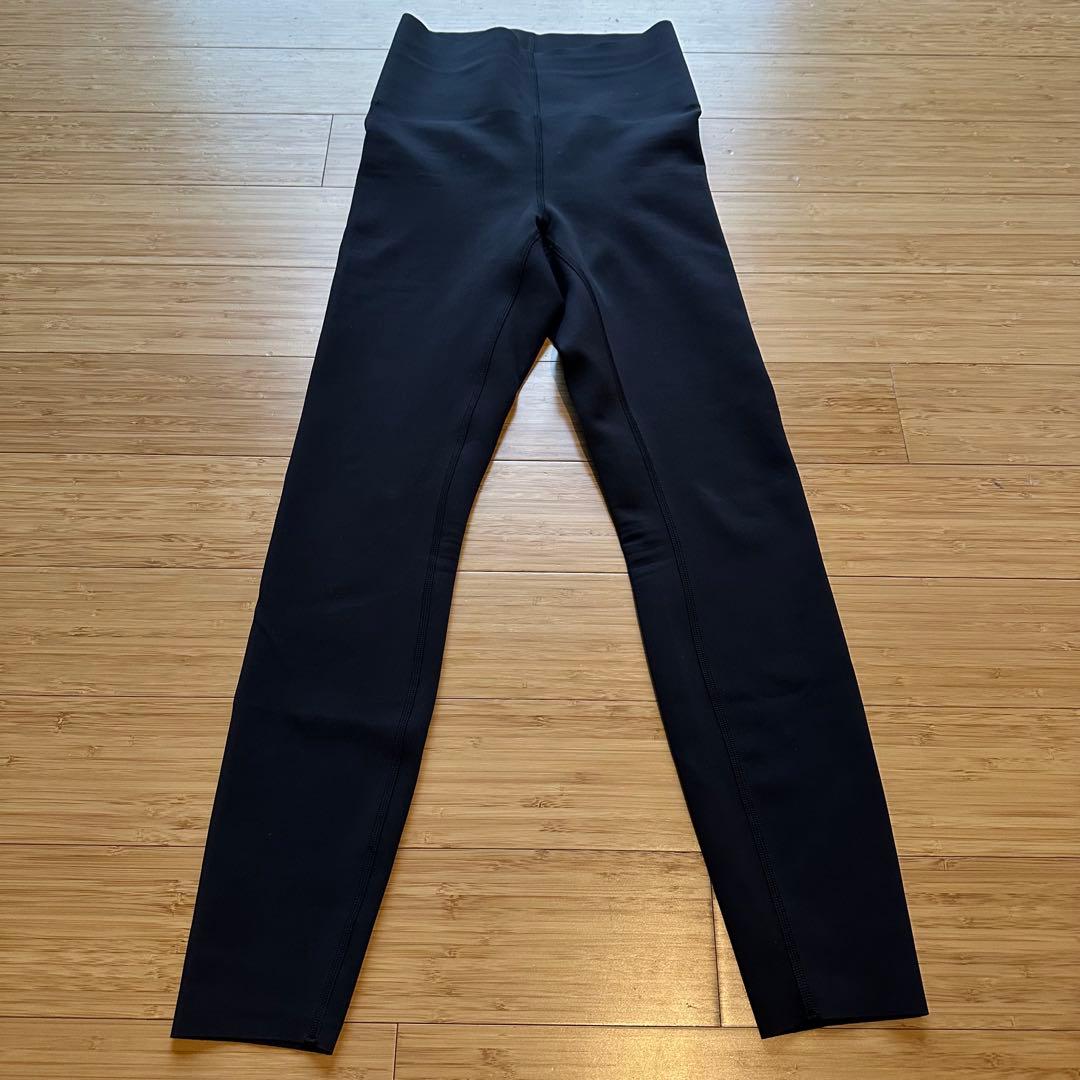 ルルレモン Glow Up™ ハイライズタイツ 24インチ アジアフィット