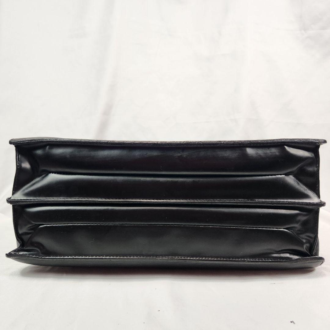 【良品 鑑定済】ルイヴィトン エピ セルヴィエット アンバサダー ノワール