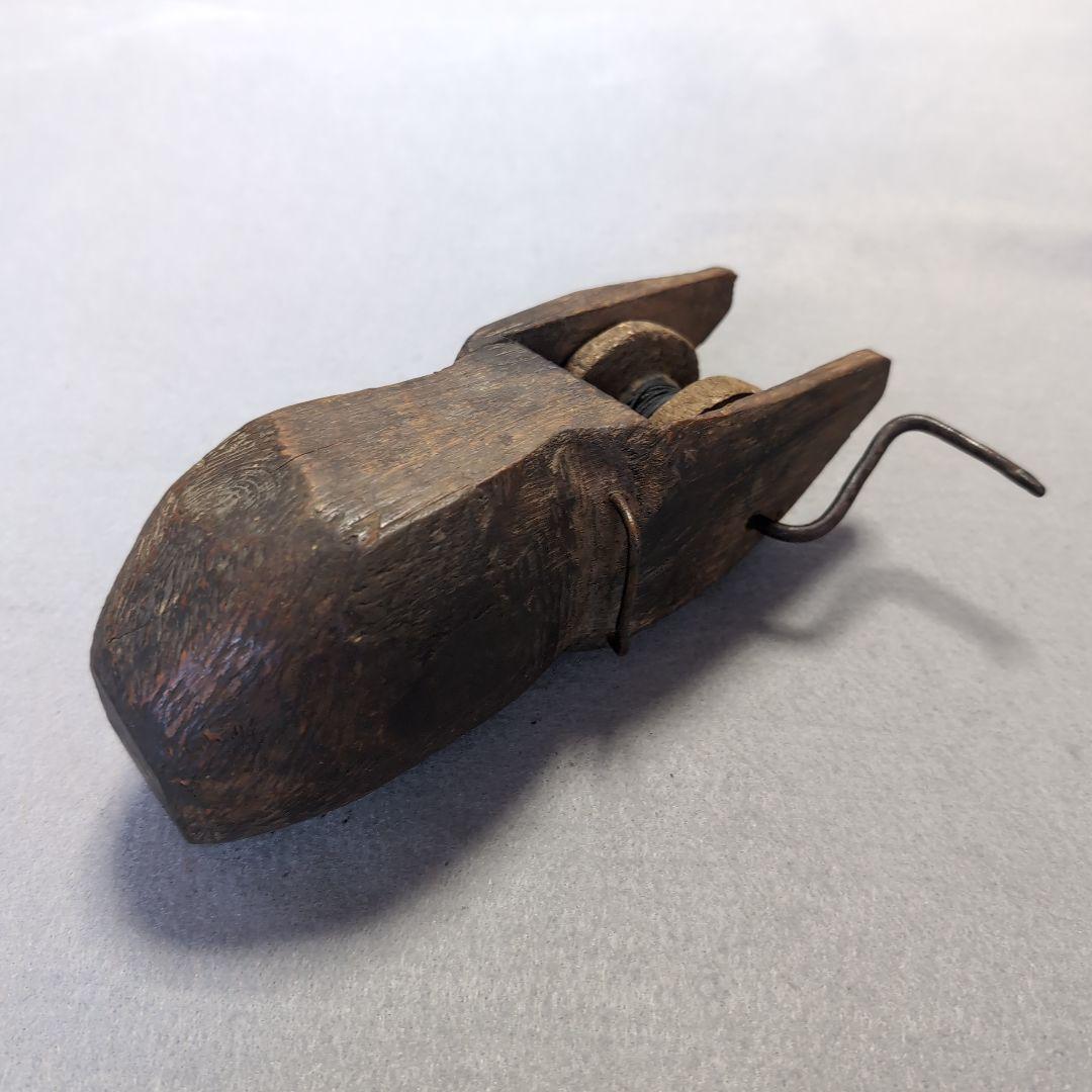 李朝 木製 墨壺 李朝墨壺 李朝木工品 李朝家具　木工品　ネズミ型墨壺