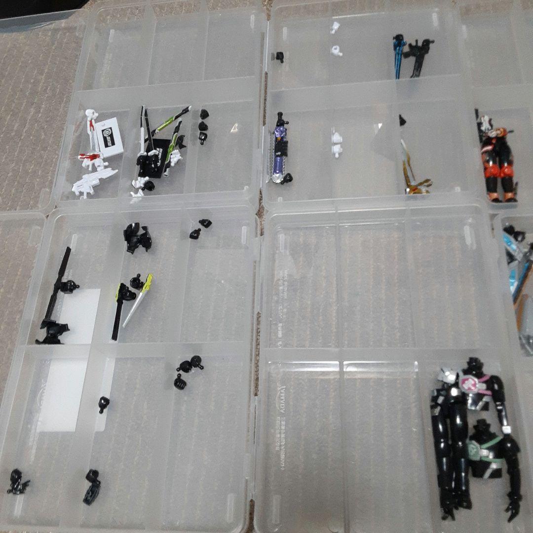 装動　仮面ライダーガヴ　ガッチャード　ギーツ　セット