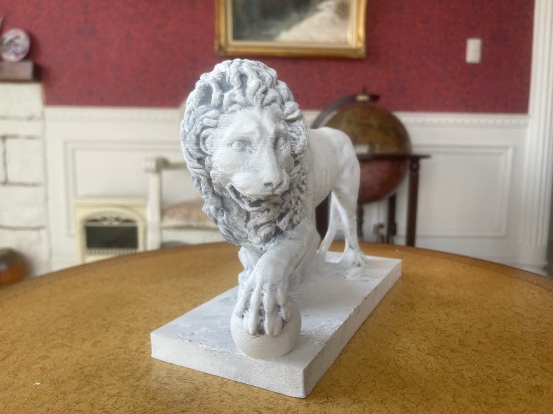 メディチライオンの像 ヴァッカ と ファンチェッリ (2 lions)