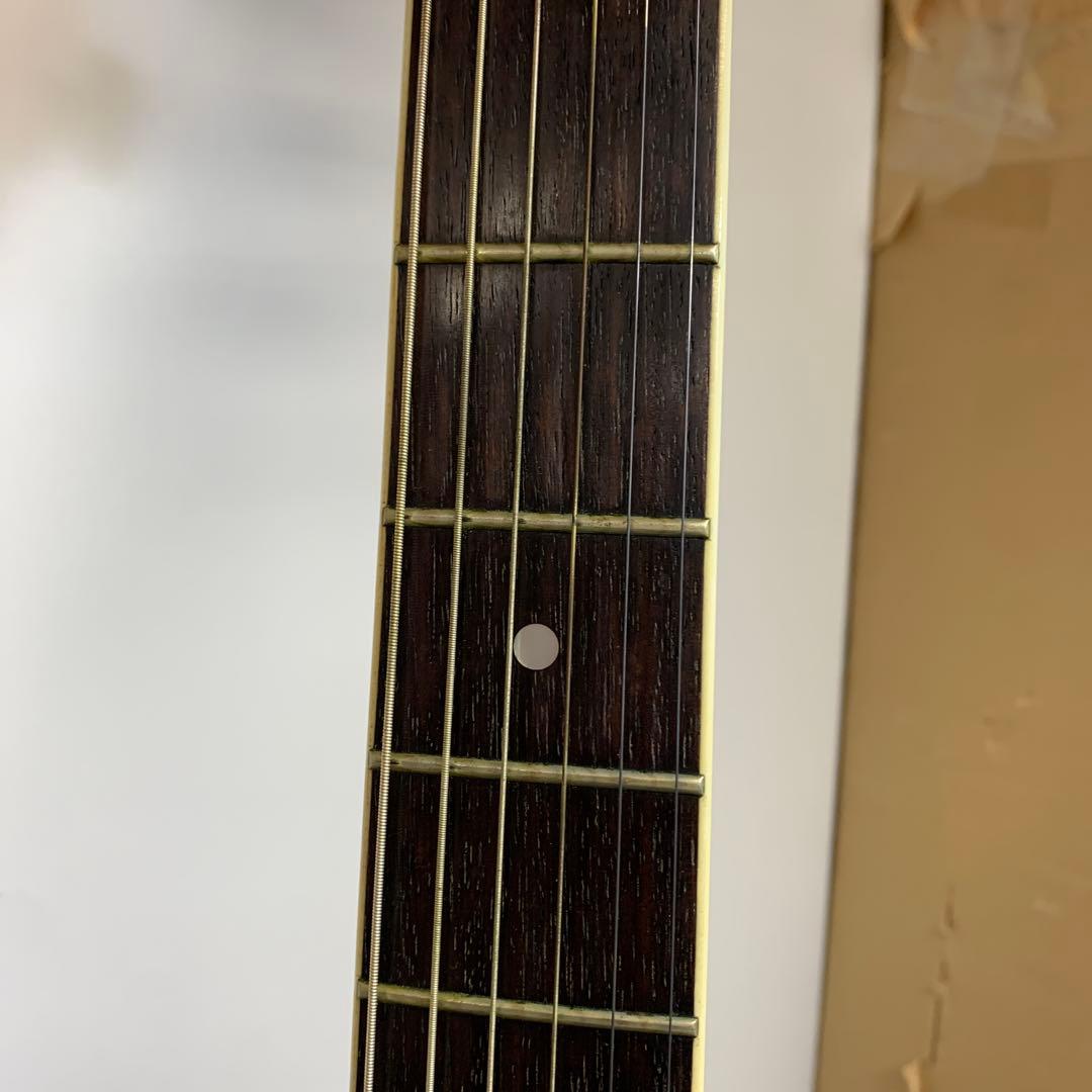 Morris M601 / モーリス　ギター　ハードケース付き