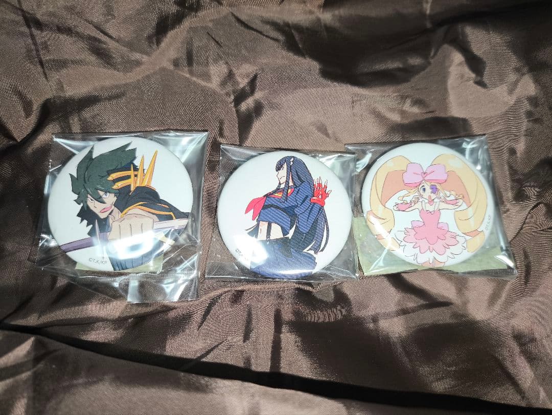 キルラキル すしお万博 缶バッジ ガチャ　鬼龍院皐月　他3枚セット