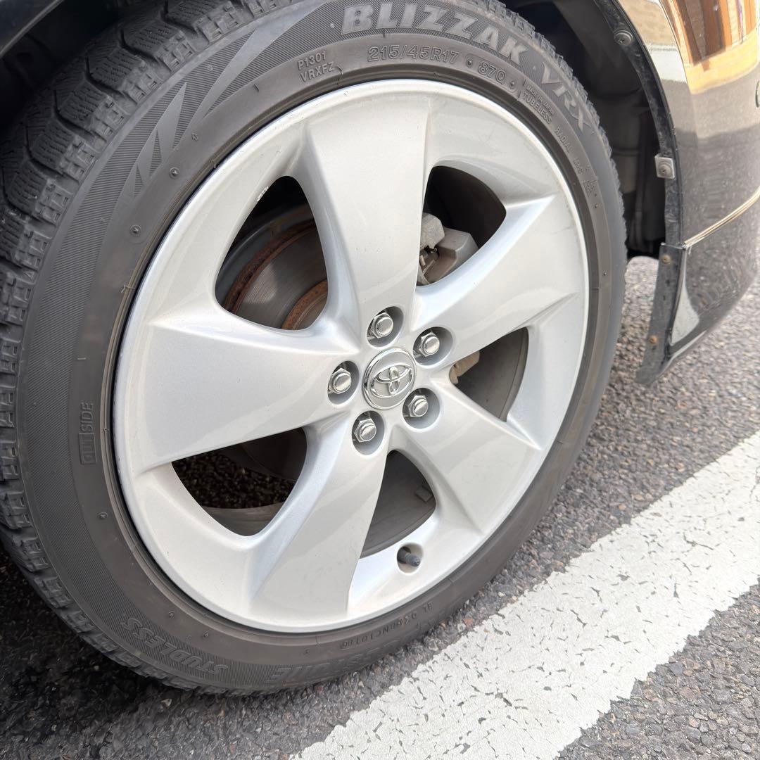 【極上】30プリウス ツーリングホイール スタッドレス