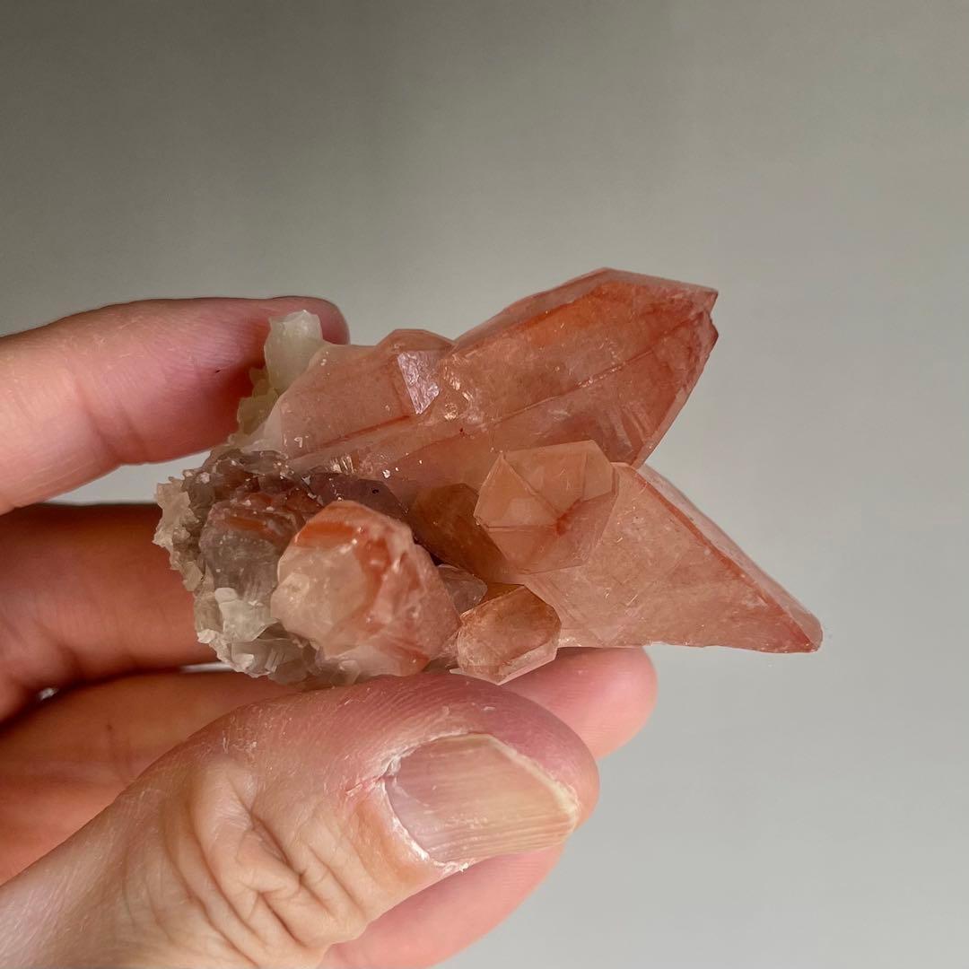 超レア　ストロベリーレムリアン　ディアマンティーナ産　クラスター　33