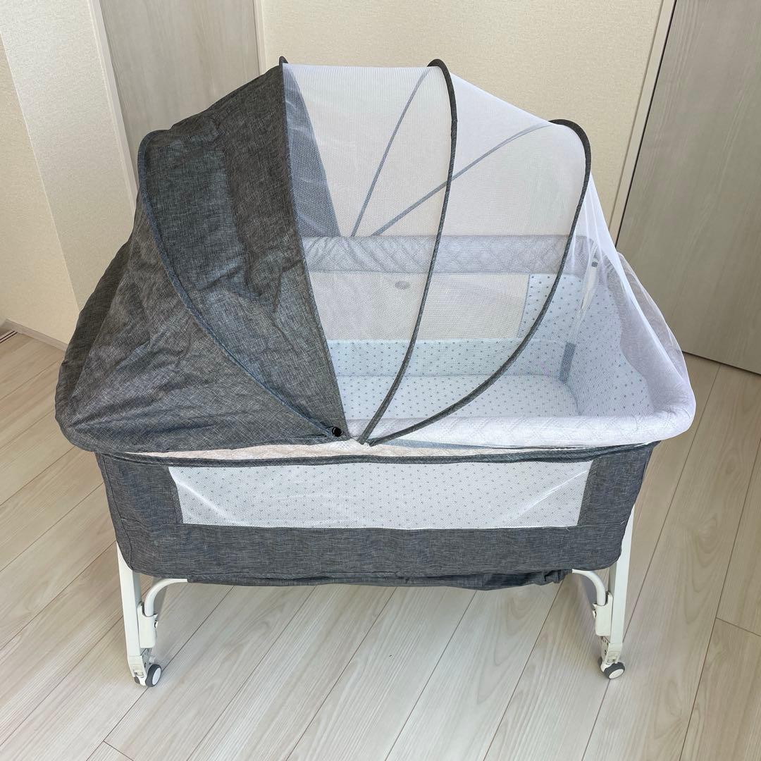 折りたたみ式ベビーベッド グレー