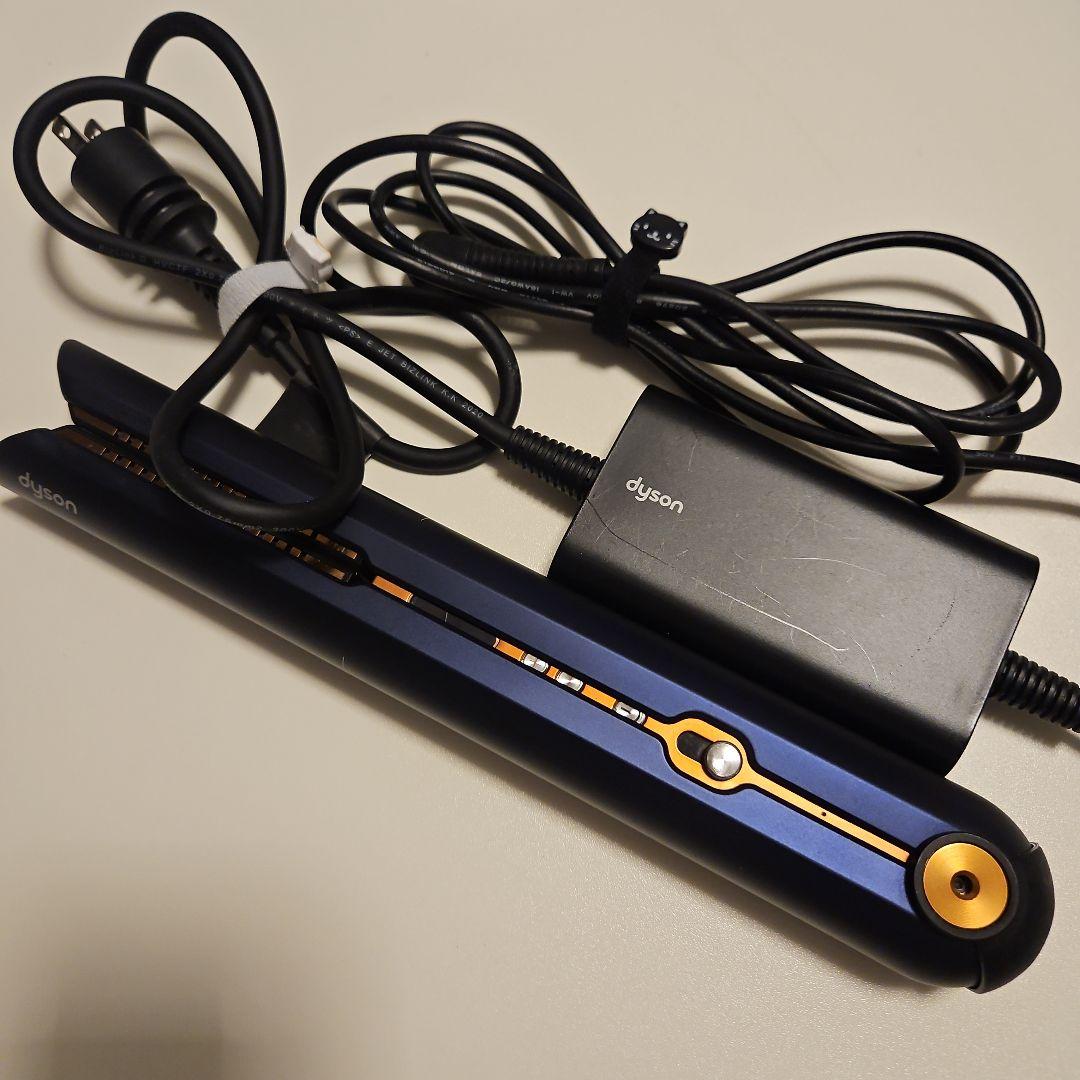 ダイソン　ヘアストレートアイロン