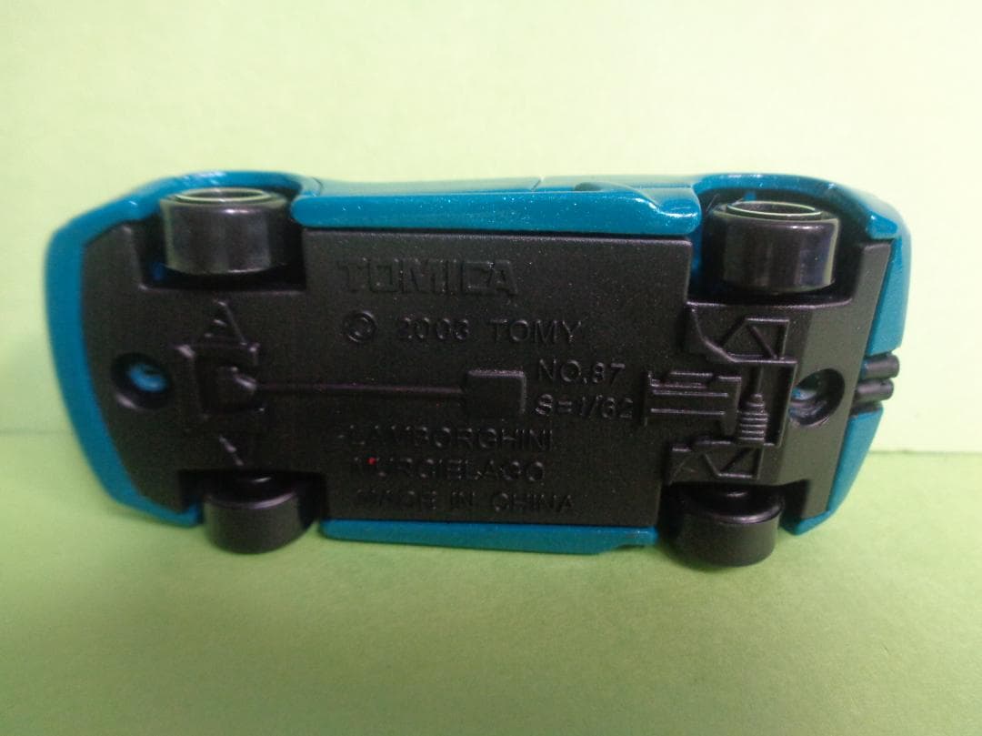 トミカ　特別仕様　スペシャルモデル　NO１５　ランボルギーニムルシエラゴ