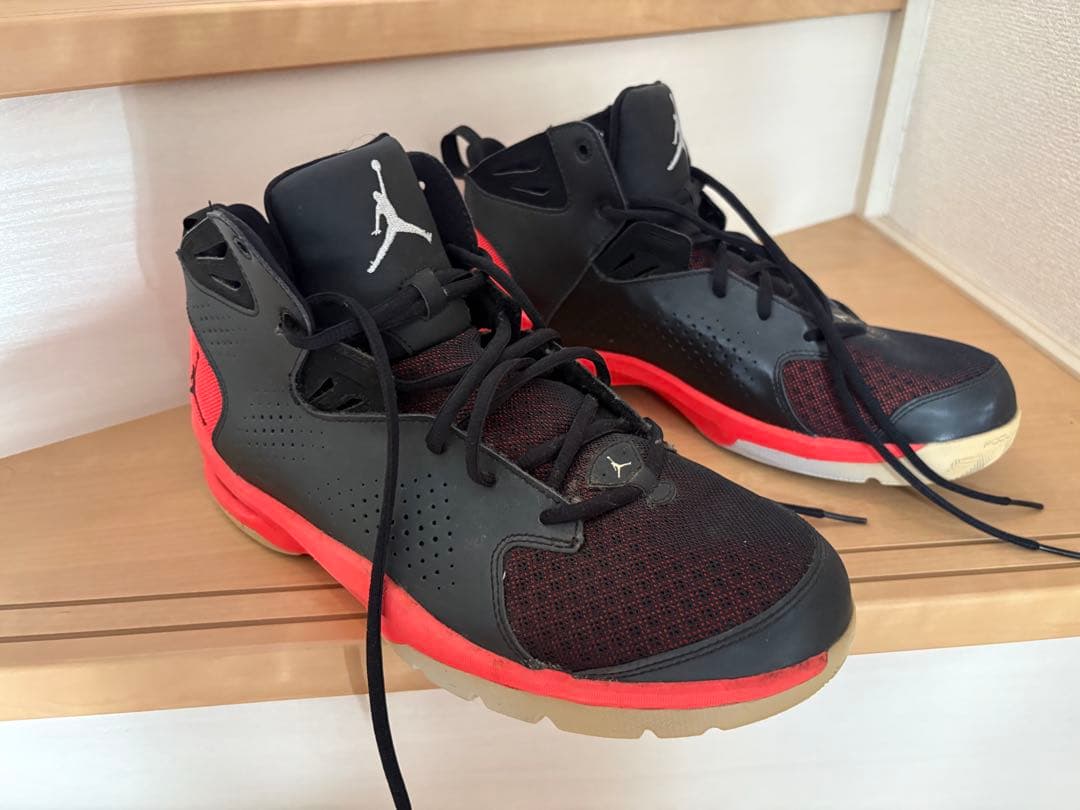 シューズ(男性用) Air Jordan 1 Mid