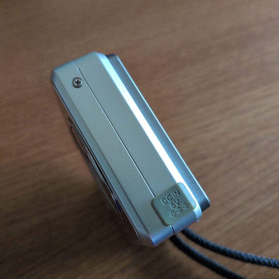 動作確認済 富士フイルム FinePix V10 コンパクトデジタルカメラ