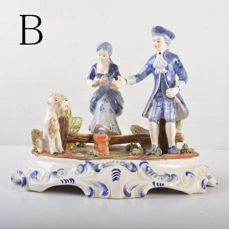 イタリア製　CAPODIMONTE　カポディモンテ　陶人形　2点　C　6520A