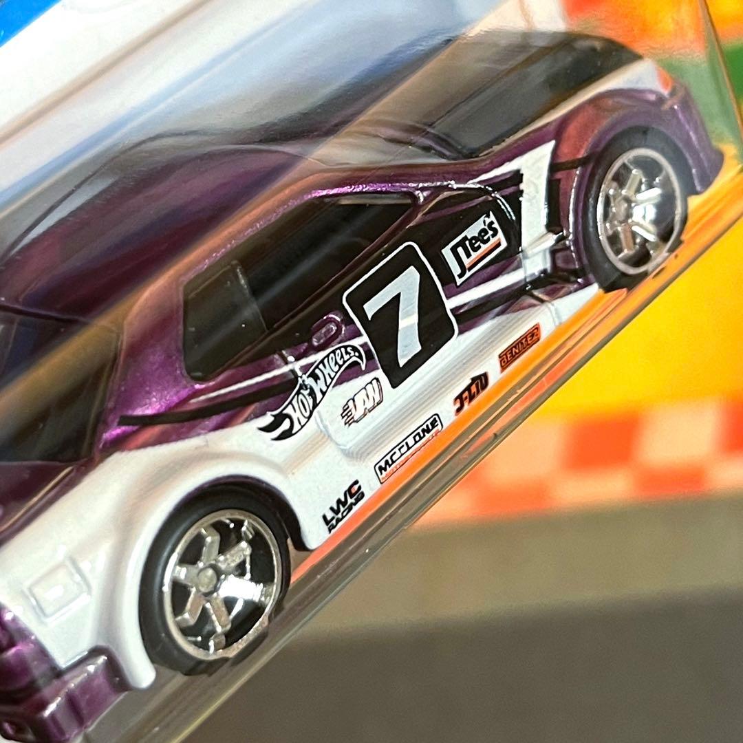 ホットウィール レジェンドツアー GT-R R32 スカイライン ニッサン