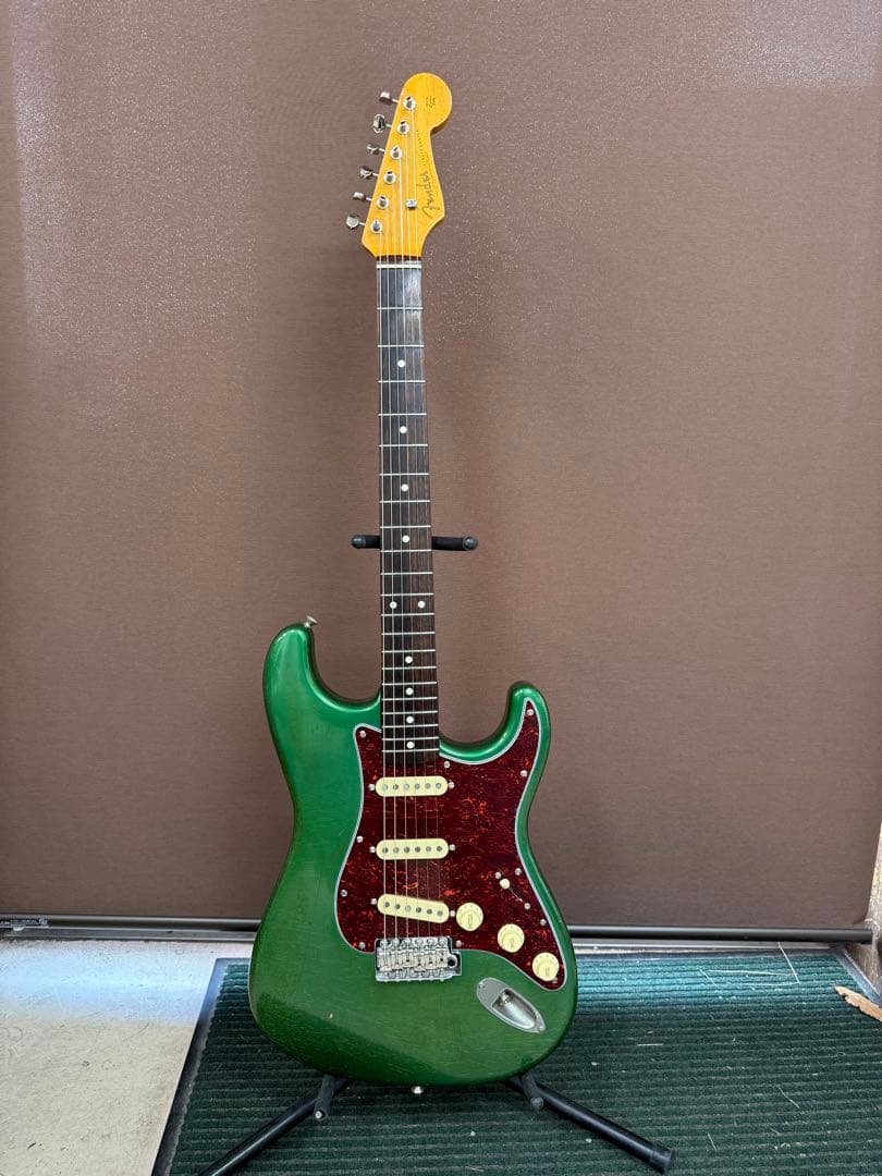 Fender japan ストラトキャスター グリーン
