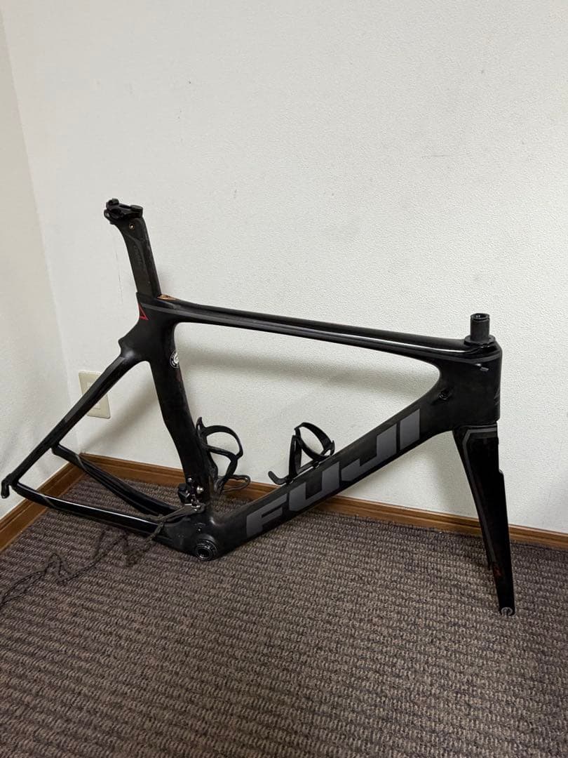【直接取引可能】カーボンフレーム フレームセット