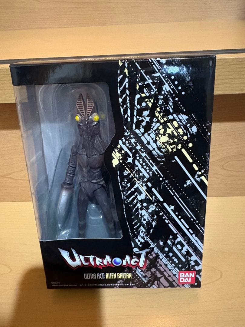 内未開封 ウルトラマン ULTRA-ACT バルタン星人 830526124