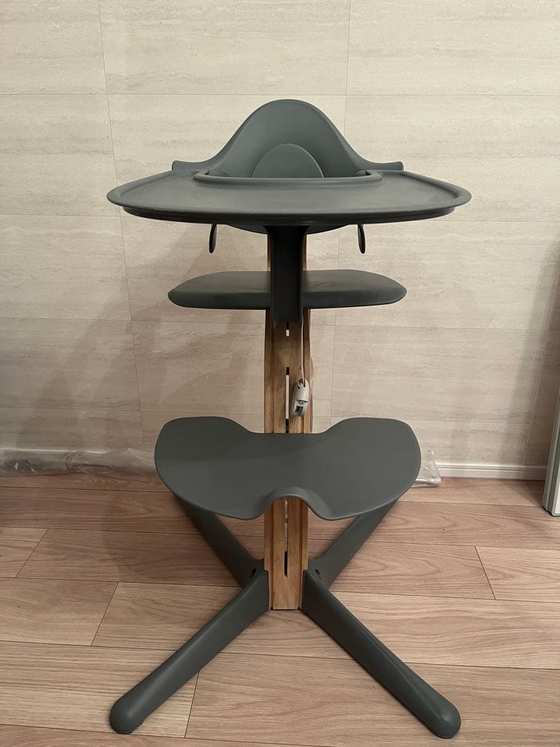 Stokke(ストッケ) nomi （ノミ）チェア ベビーセット トレイ付き