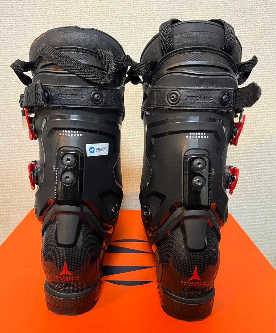 幅広モデル ATOMIC Hawx Magna 130S 26-26.5cm