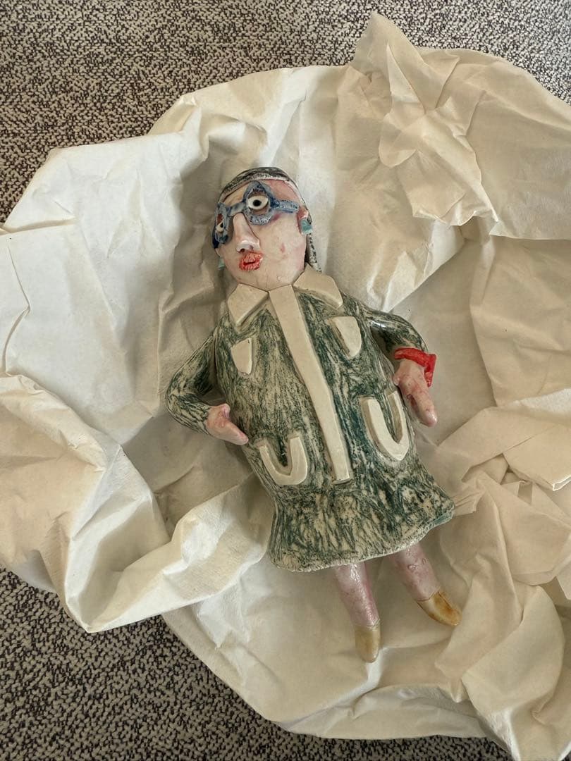 作家畑中圭介作壁掛け人形