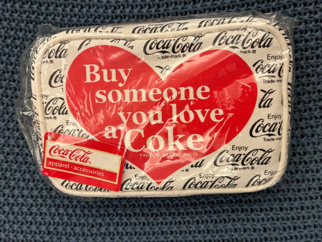 【非売品・超豪華11点〜】コカコーラ 限定セット カレンダー/グラス/ピンズ