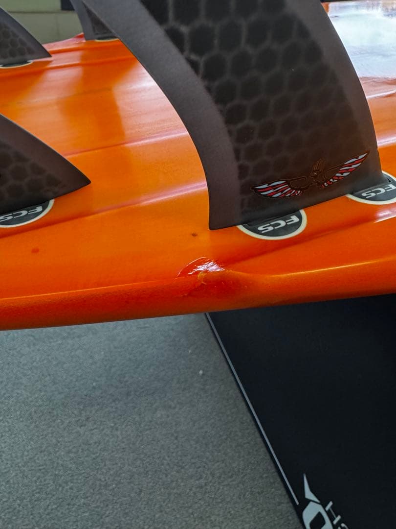 限界値下げ！　フィン付き手渡し　BREDREN DESIGN TUN 5’8