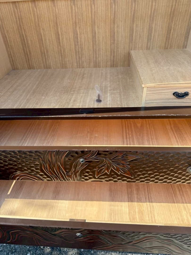 ○[最高級美品] 佐藤恵仙 鎌倉彫 円心彫 桐箪笥 漆塗り 衣装 着物 和箪笥