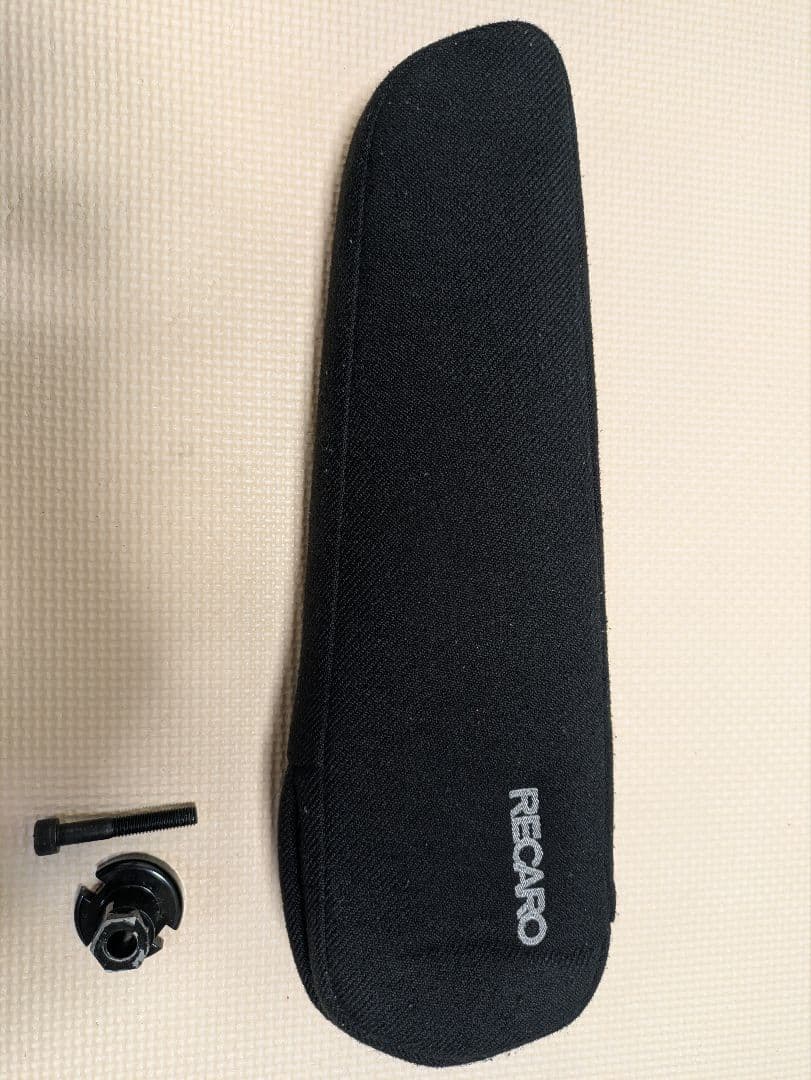 RECARO　アームレスト　左　運転席