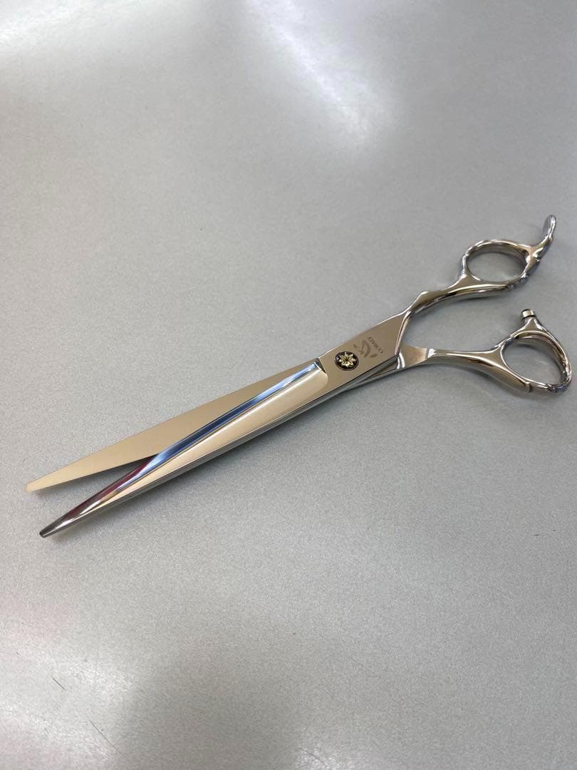 ７インチカットシザー　バリバリ切れる！オシャレなデザイン！理美容　はさみ