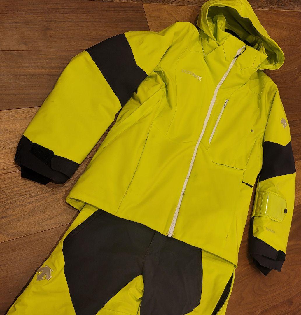 DESCENTE 上下 ジャケMパンツ(丈はM、ウエストS)