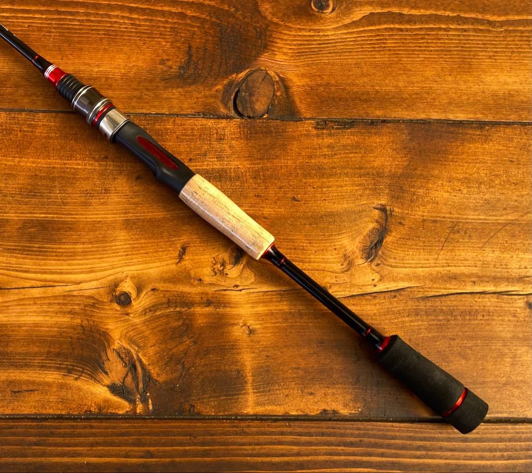 2ピーススピニングロッド 超軽量　カーボンロッド　バスロッド　バス釣り　2way