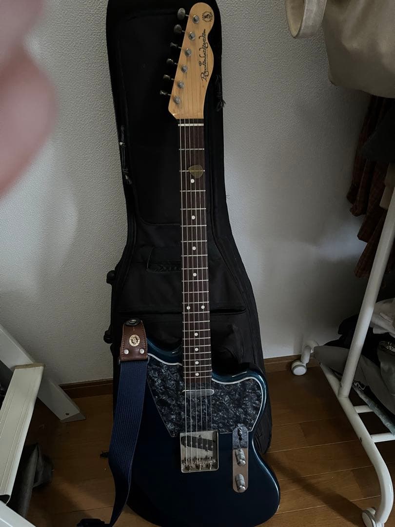 Psychederhythm サイケデリズム ダークブルー ギターケース付き