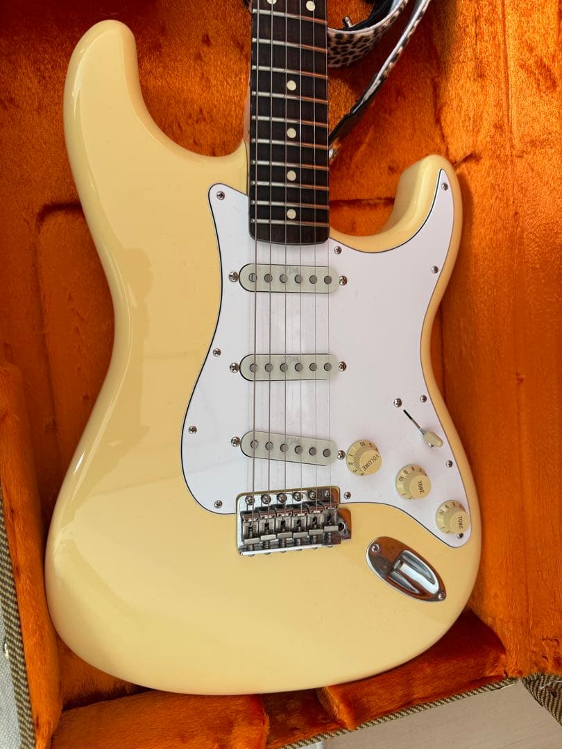 ギター Fender USA Yngwie Malmsteen Stratocatste