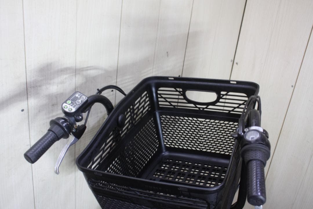 ヤマハPAS KISS X562-4002 22-26型大容量8.1AH 黒